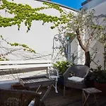 Joachim 8 Maisonette Apartment By Suite030